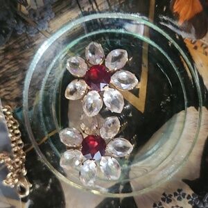 Besutiful Vintage 1940's Sterling Silver Earrings Flower Motif